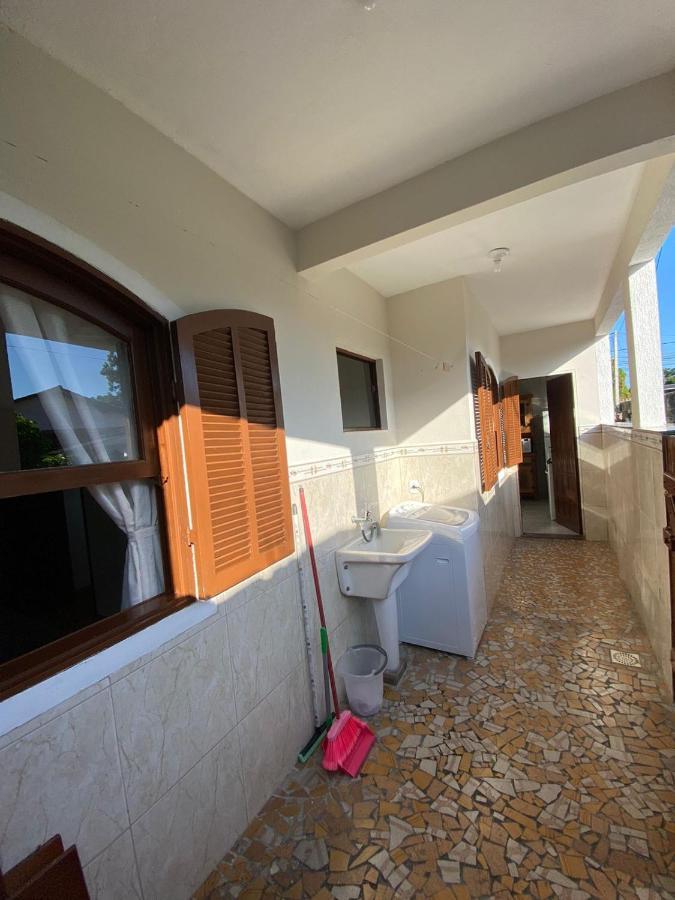 Casa Aconchegante A 400M Da Praia Da Tartaruga - Ar Condicionado - Wifi 450Mb - Netflix - Cozinha Completa - Garagem リオ・ダス・オストラス エクステリア 写真